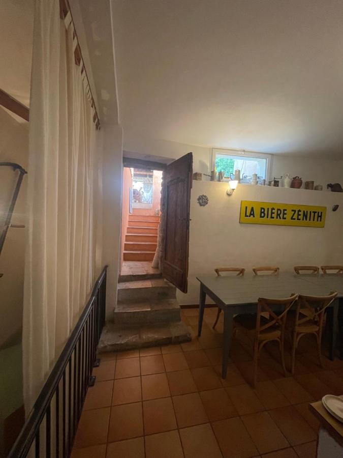 מוסטיה-סן-מארי Chambres D' Hotes L'Escalo A Moutiers-Ste-Marie מראה חיצוני תמונה
